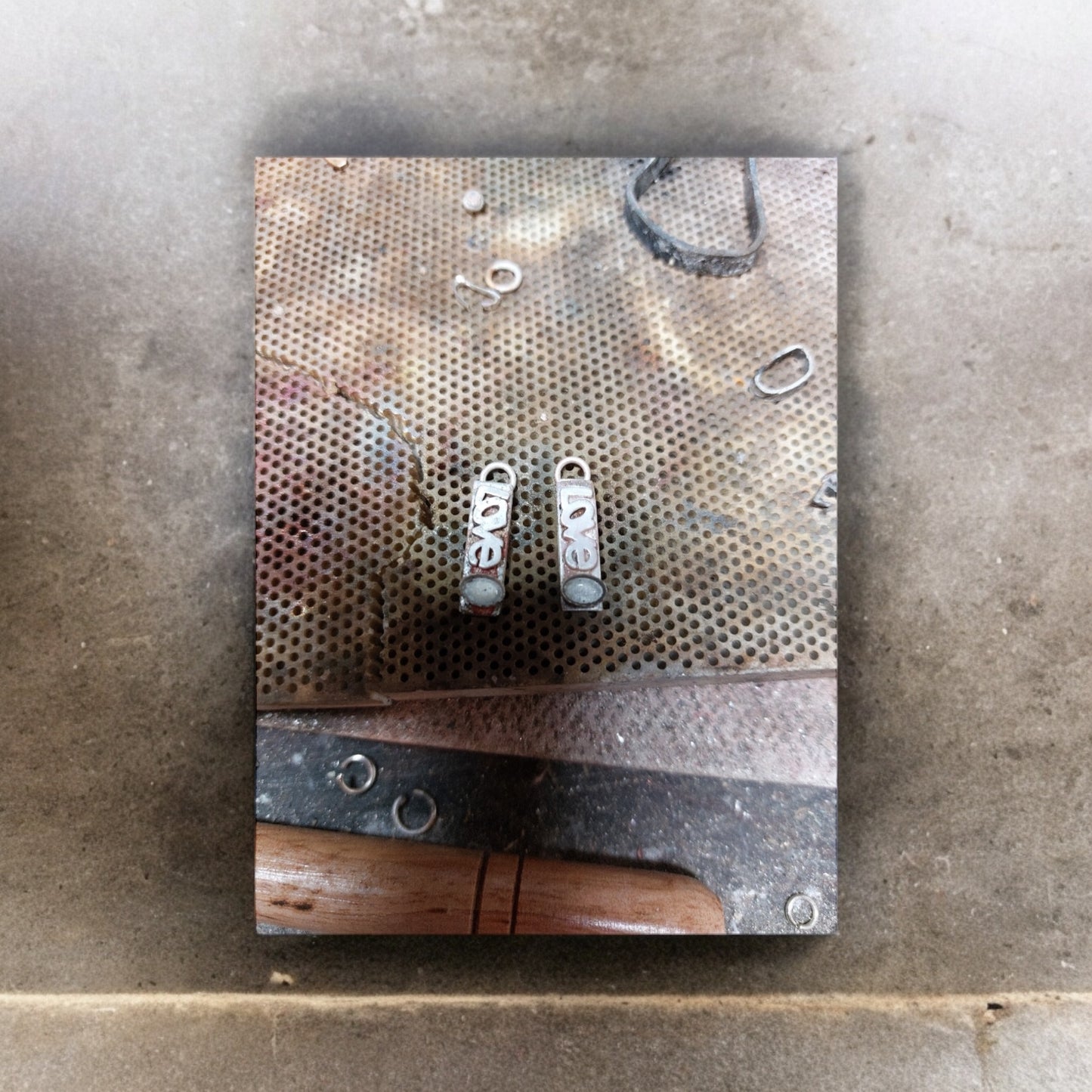 Love Earings (no211)