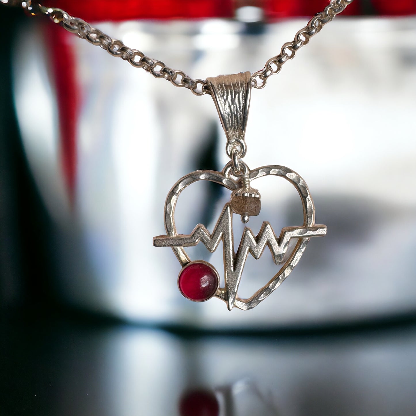 "My heart beats for you"(28)