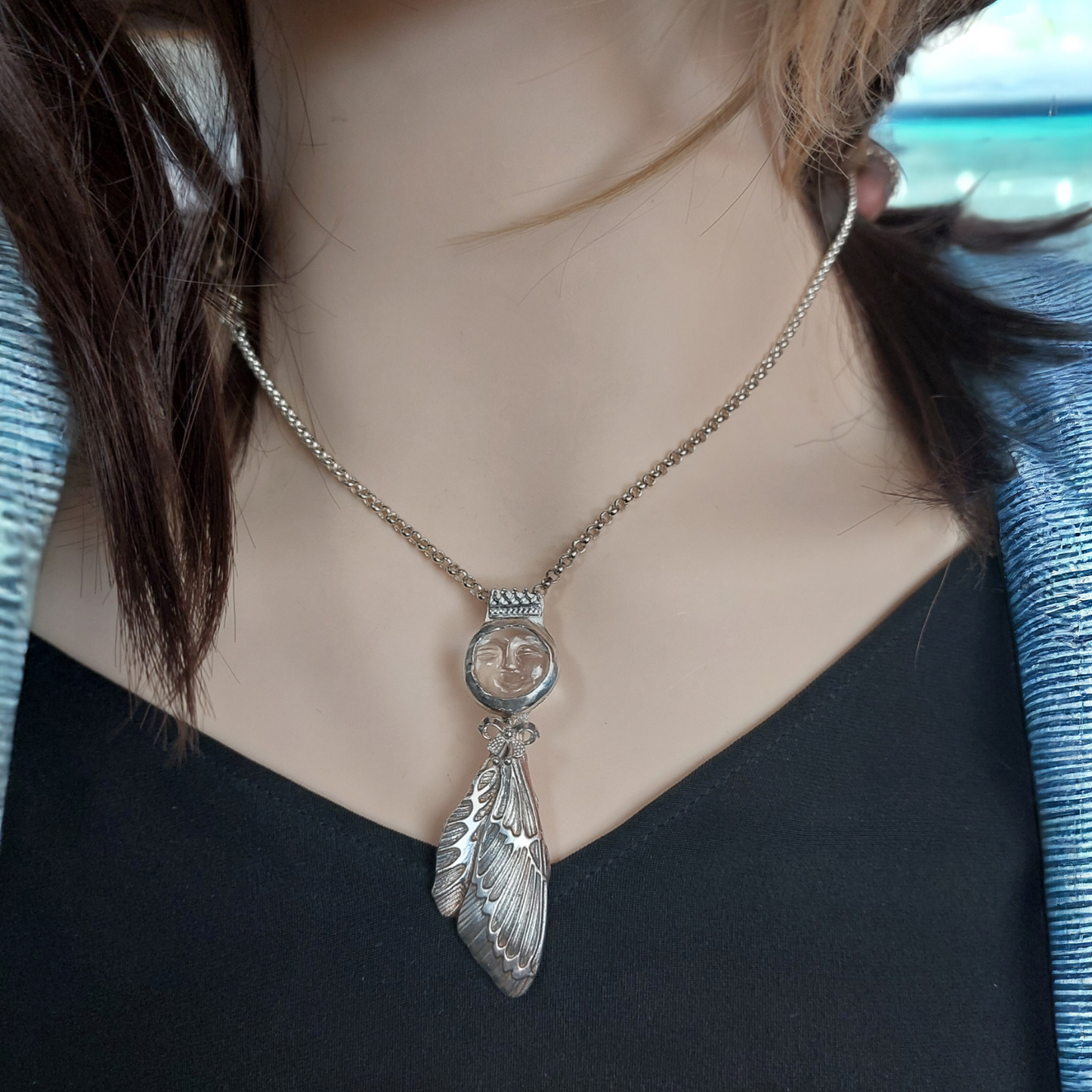 "Amber"(13)