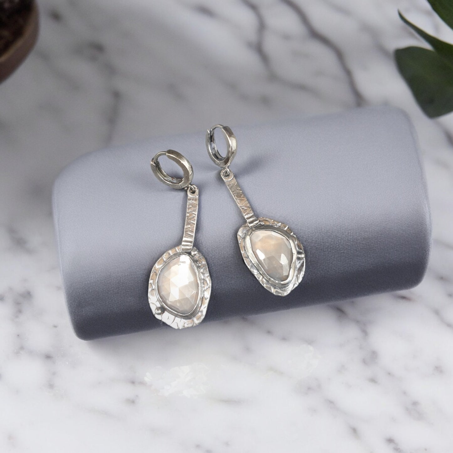 Peach Moonstone Earings (191)